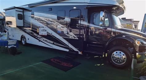 This Super C Motorhome Is Almost Perfect —  2024 Renegade Verona